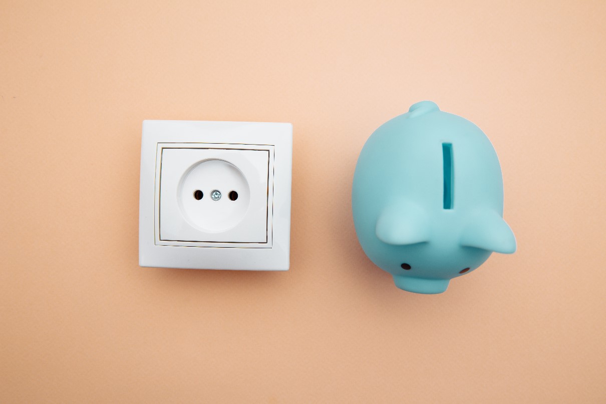 Jak oszczędzać prąd w domu? 9 pomysłów